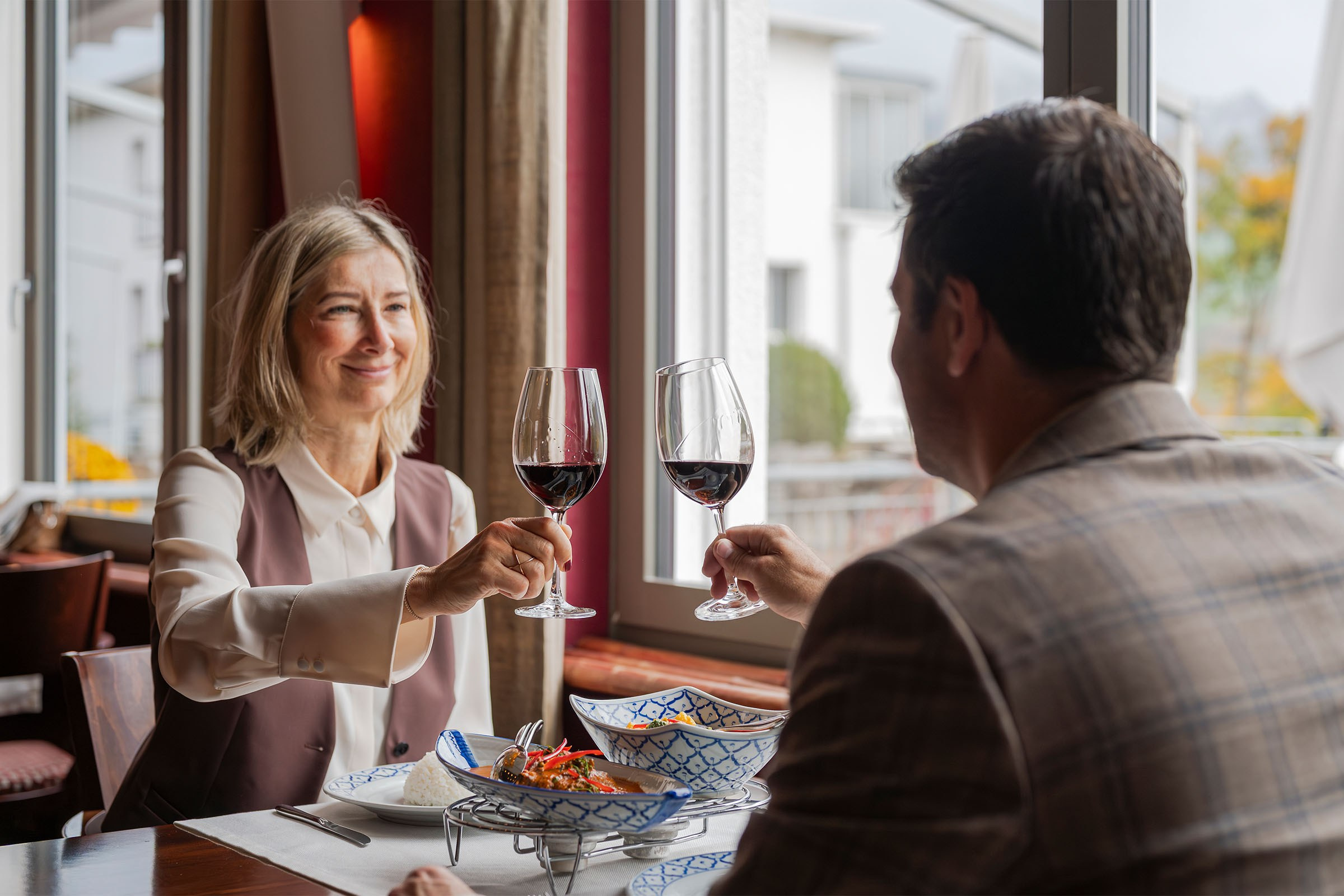 Enjoyment from Lake Sarnen to Thailand